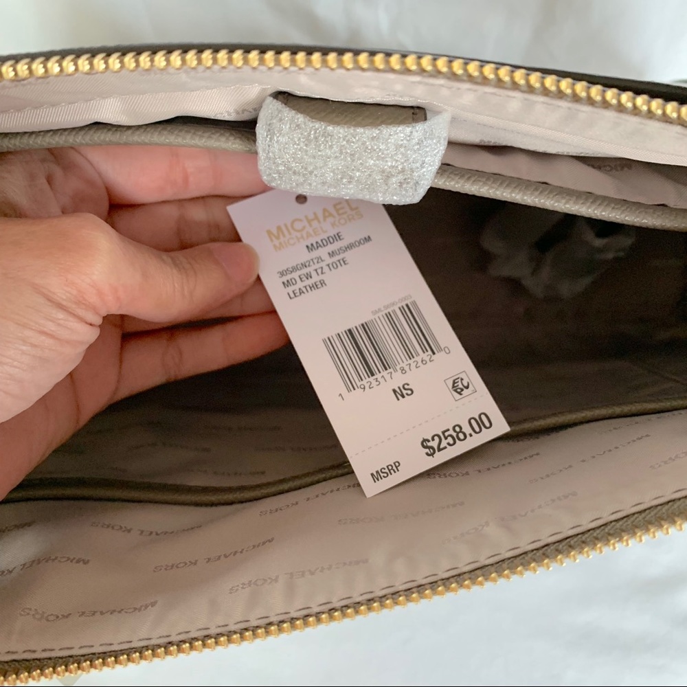 NWT MK genuine leather Maddie tote mushroom - Picture 7 of 8